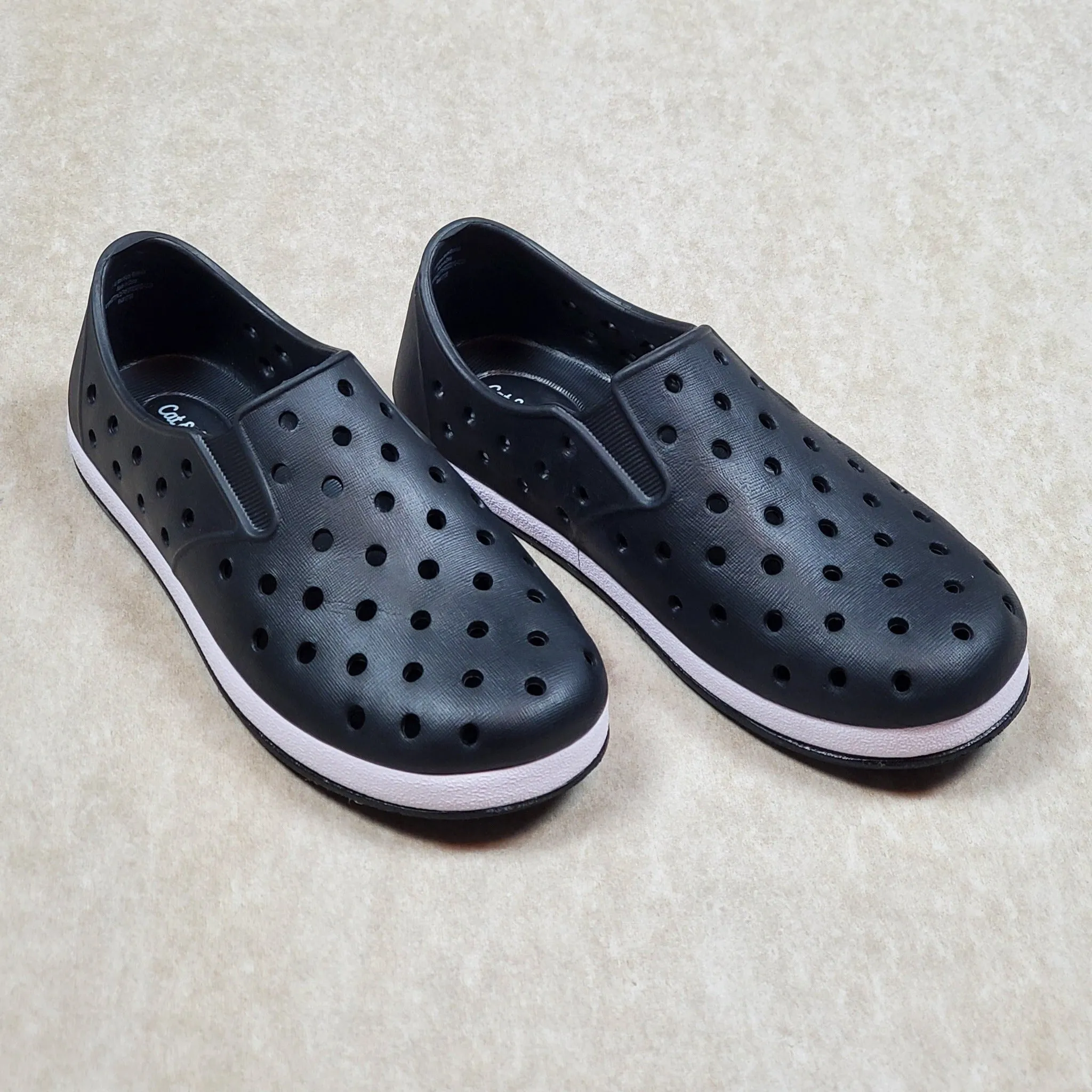 Cat & Jack Boys Water Shoes Black Size 1