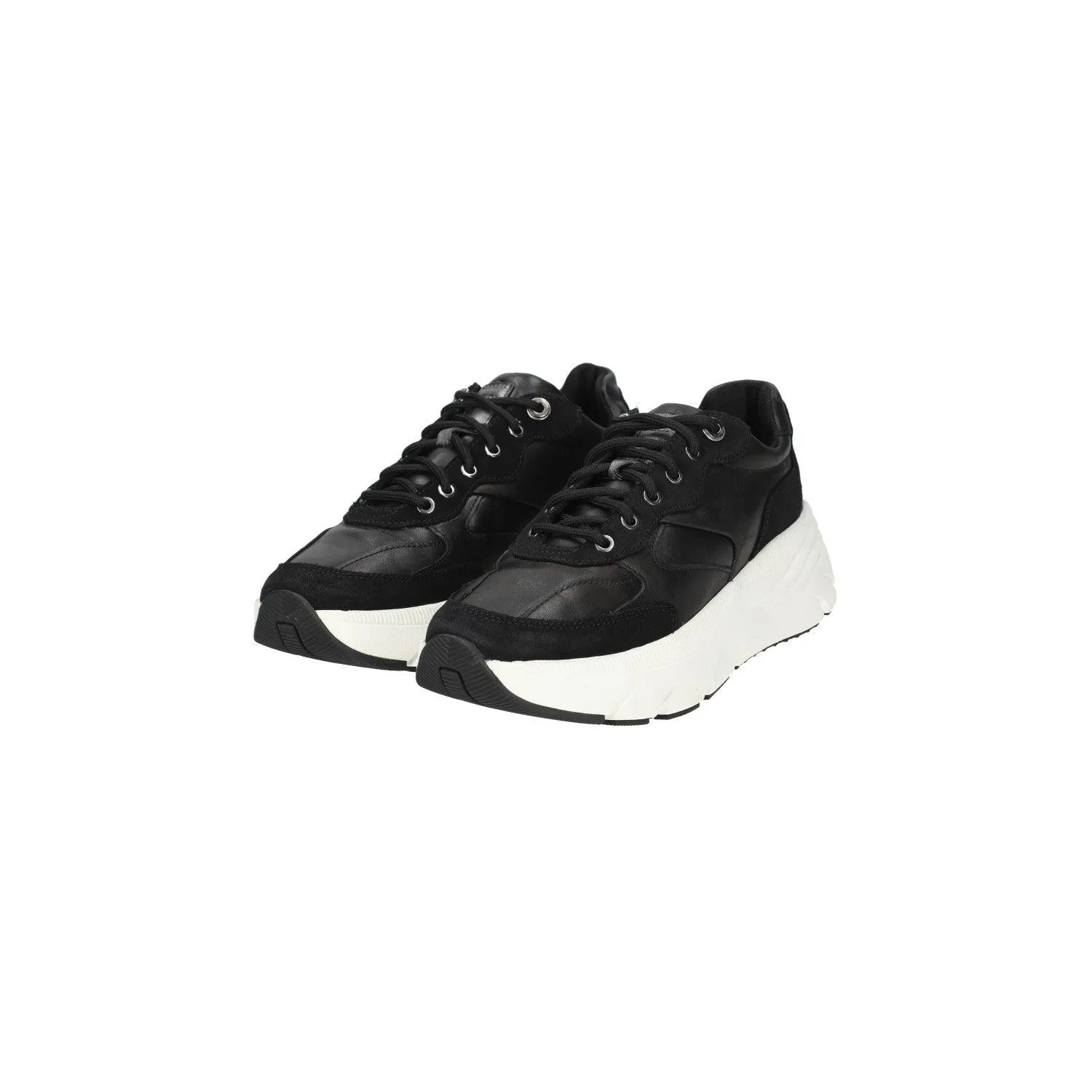 Geox D Diamanta Lifestyle Low-Top Sneakers Leather Black Colour For Women