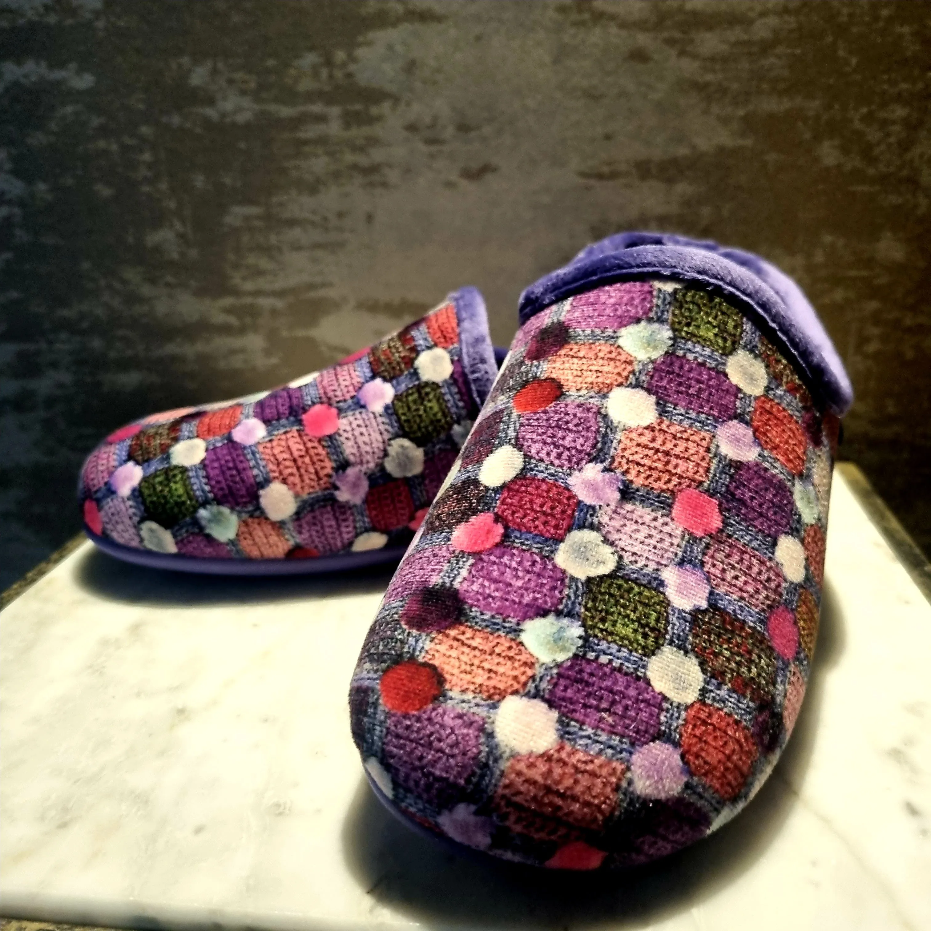 Lunar Crackle Mule Slipper