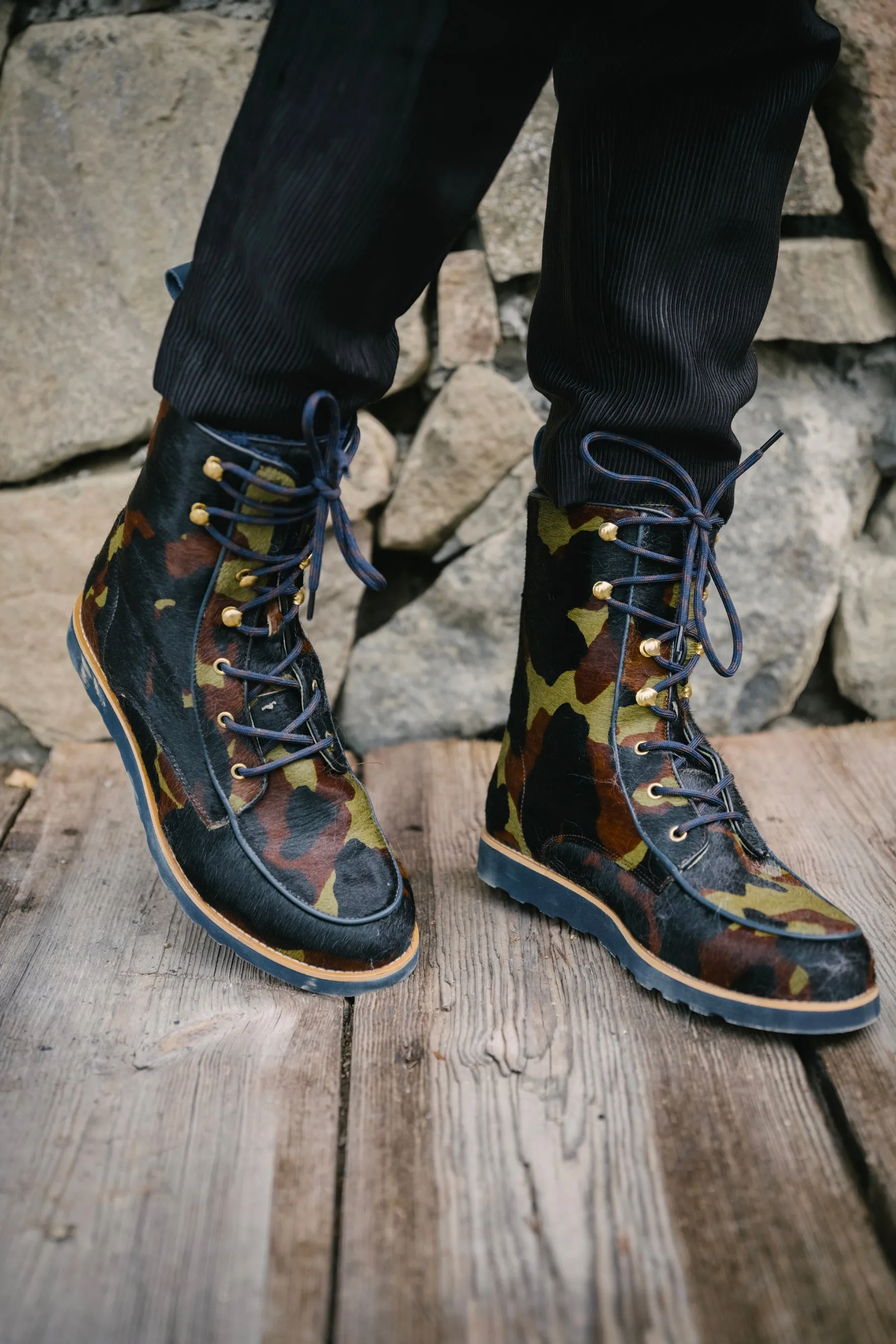 Mountain boots in Camouflage printed leather