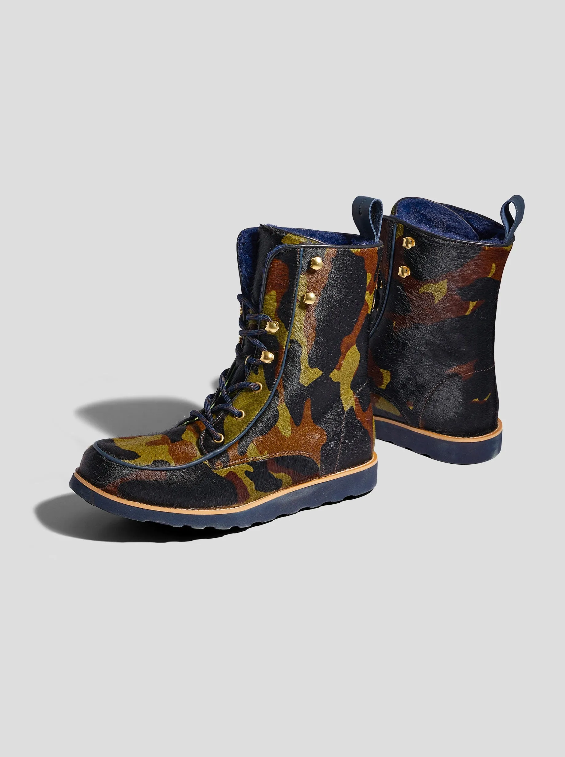 Mountain boots in Camouflage printed leather